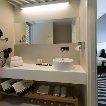 Otel Hedon & 4*
