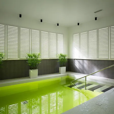 Hotel Hedon & 4*